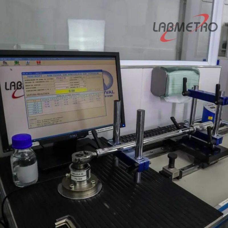 Calibração com padrões e software de metrologia na Labmetro